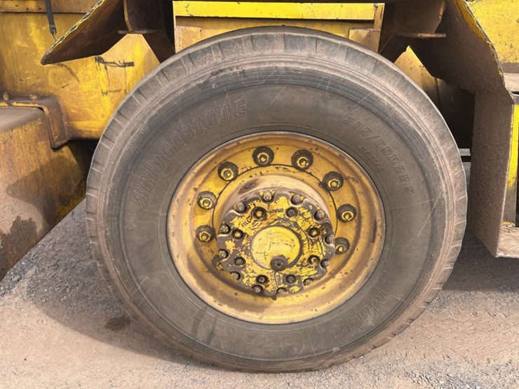 #1800-•-galion-2-stage-crane-truck-image-55