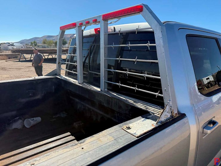 2018-ford-f350-image-8