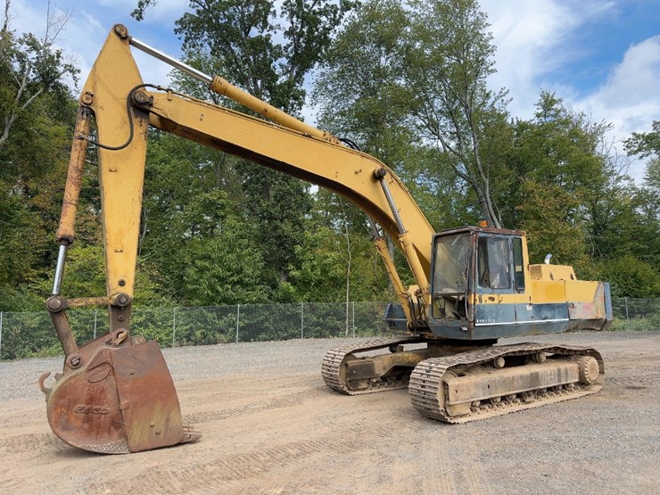 komatsu-pc300-3-image-1