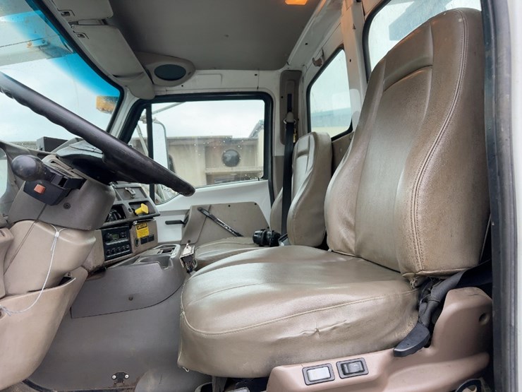 vactor-2115-image-23