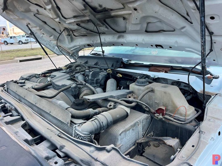 2011-ford-f550-xl-image-9