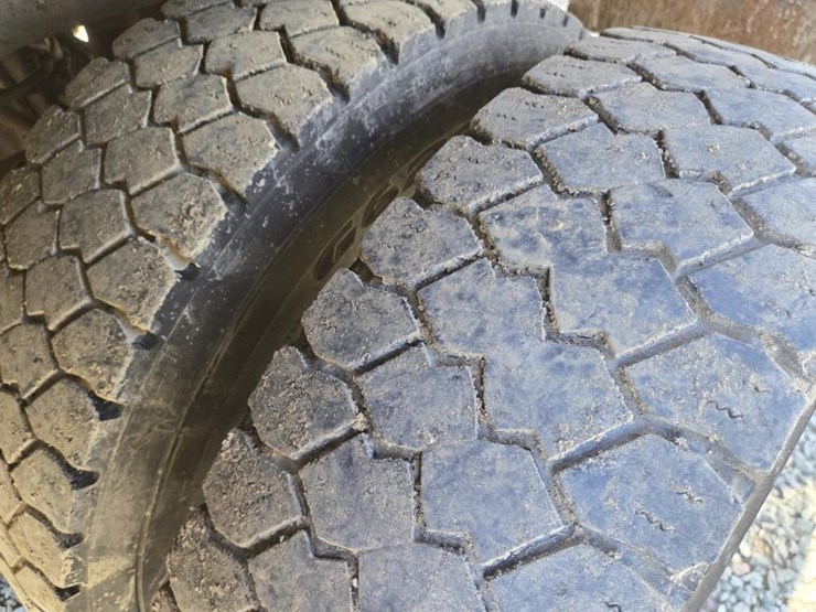 2011-ford-f450-image-54