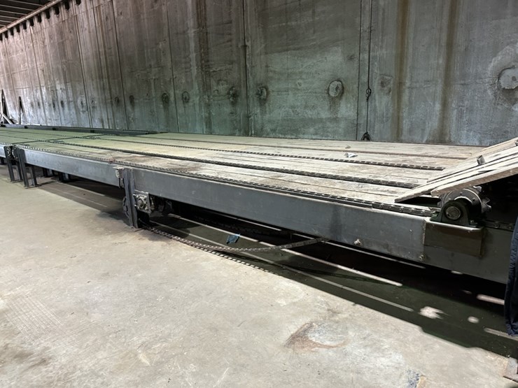 #1592-•-33'-lumber-deck-image-1