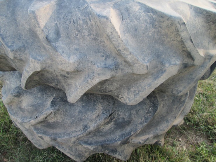 #29206-•-lot-of-(4)-18.4-38-tractor-tires-image-6