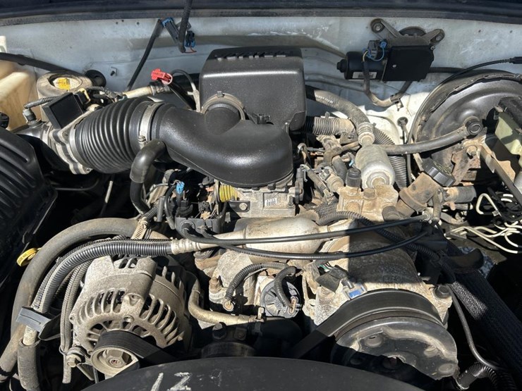 1997-chevrolet-tahoe-image-37