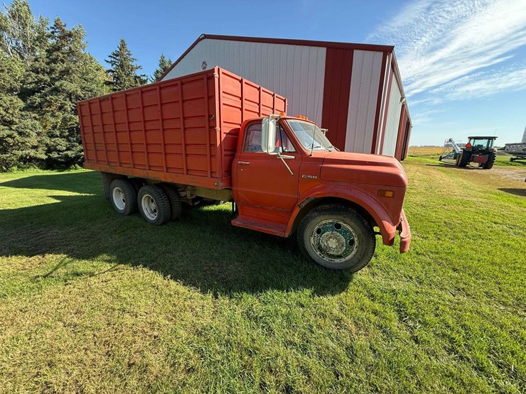 1969-chevrolet-c50-image-13