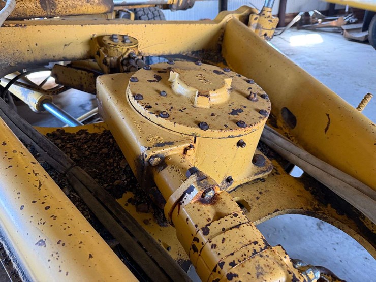 1994-deere-770bh-image-8