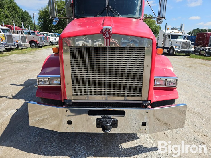 2012-kenworth-t800-image-11