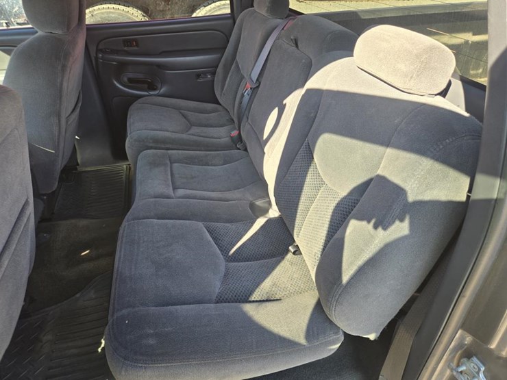 2007-chevrolet-silverado-image-40