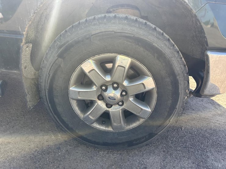 2013-ford-f150-xlt-image-60