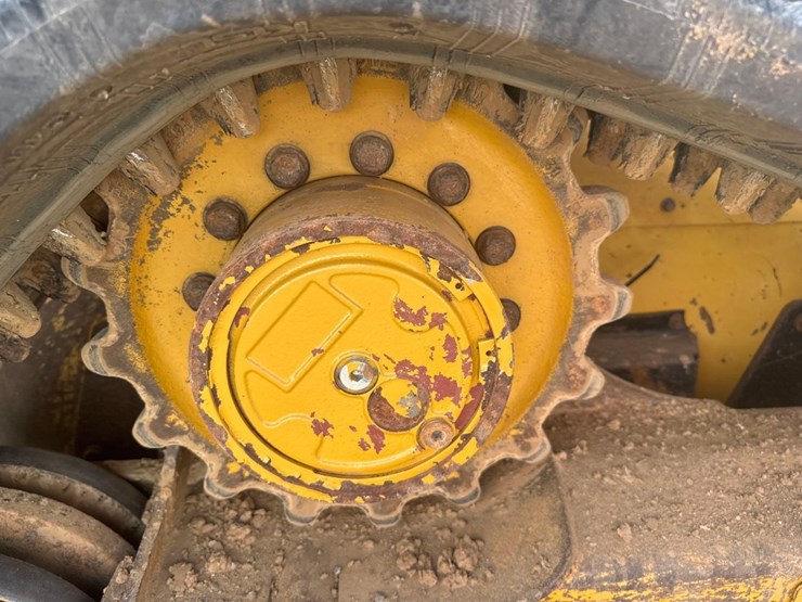 2014-caterpillar-289d-image-14