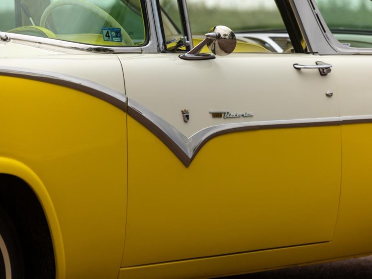 #2278-•-1955-ford-fairlane-crown-victoria-transparent-top-image-48