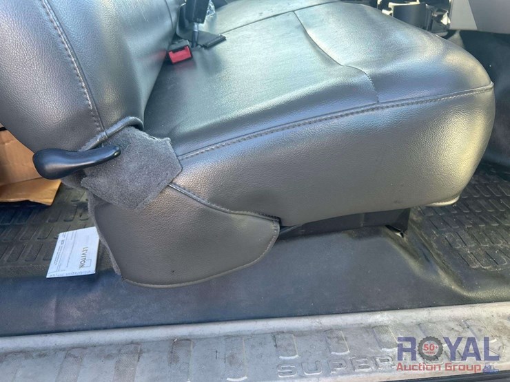 2009-ford-f250-image-25