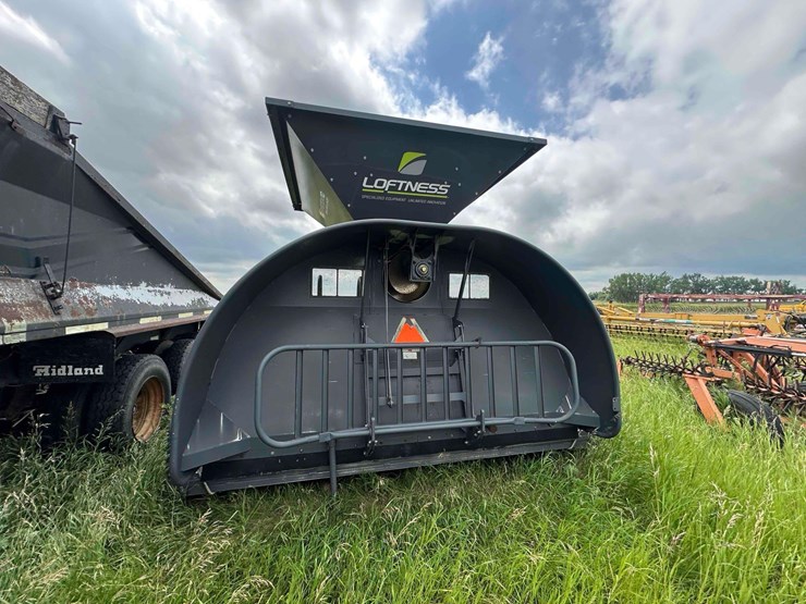 loftness-grain-bagger-image-2
