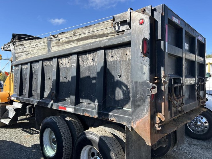 2000-kenworth-t800-image-18