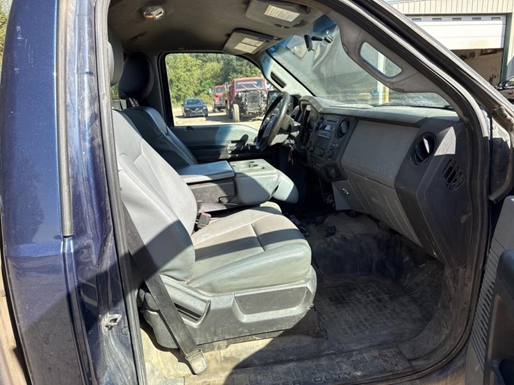 2014-ford-f250-image-26