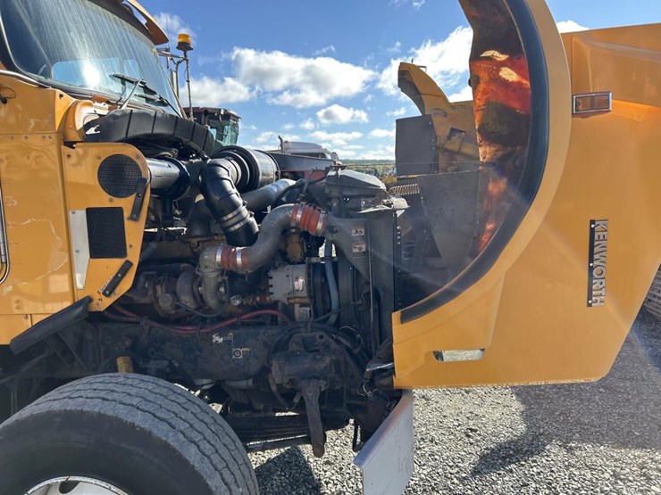 2000-kenworth-t800-image-44