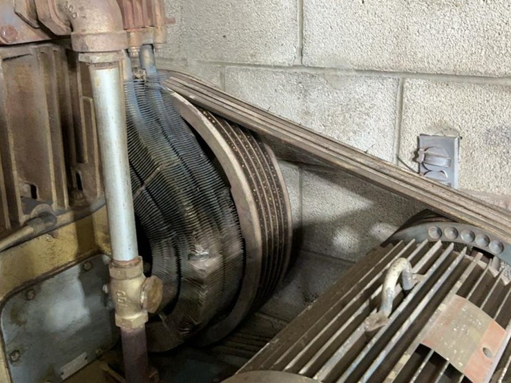 #118-•-quincy-air-compressor-image-10