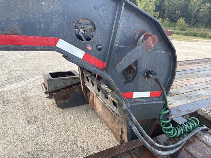 #1306-•-2002-american-trailer-inc.-tri-axle-lowboy-image-18