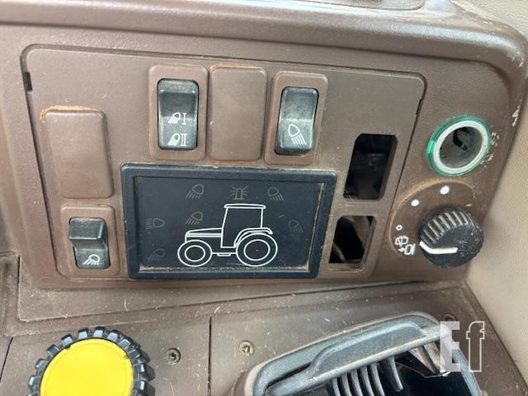 2005-john-deere-6420-image-15