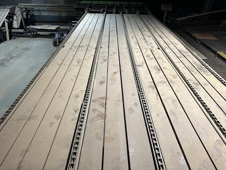 #1589-•-50'-lumber-deck-image-2