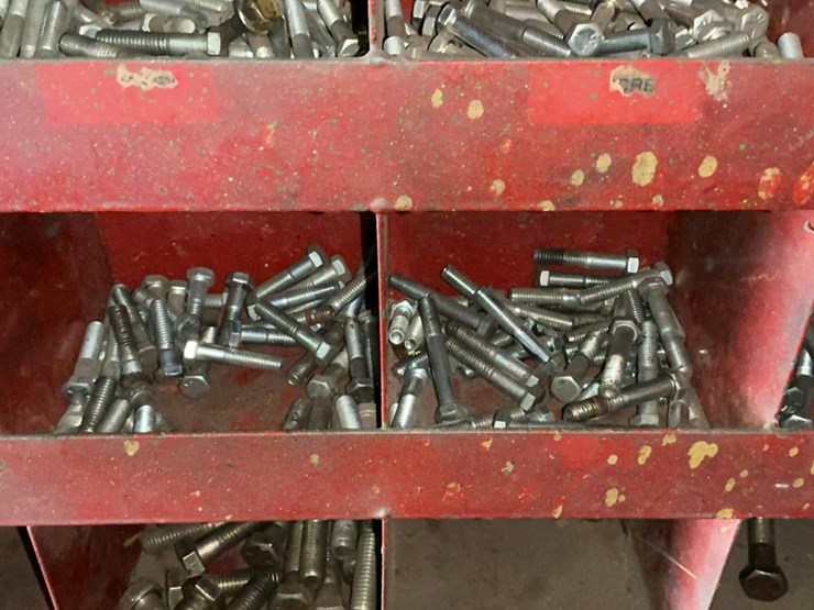 #120-•-coarse-thread-bolts-rack-and-contents-image-37