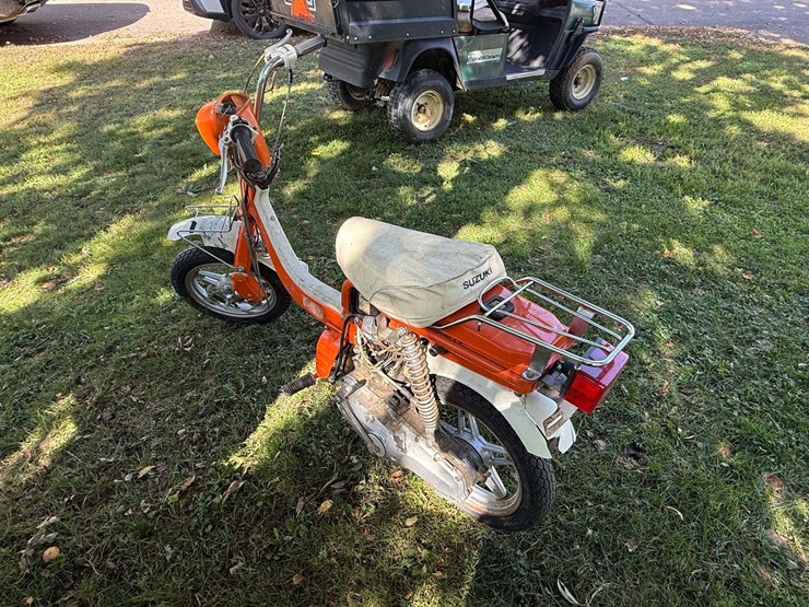 1980-suzuki-50cc-motorbike/moped-for-restoration,-does-not-run,-*no-title-image-5