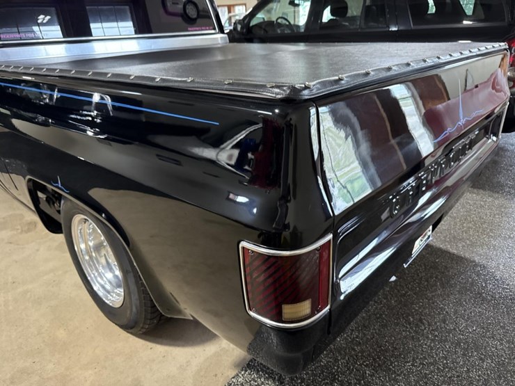 1985-chevrolet-c10-image-13