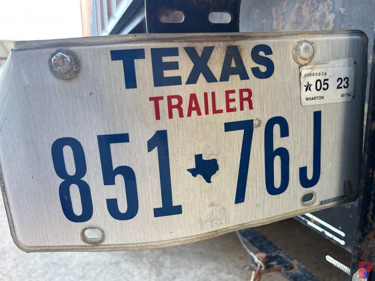 16’-t/a-bumper-pull-insulated-cool-down-trailer-image-7