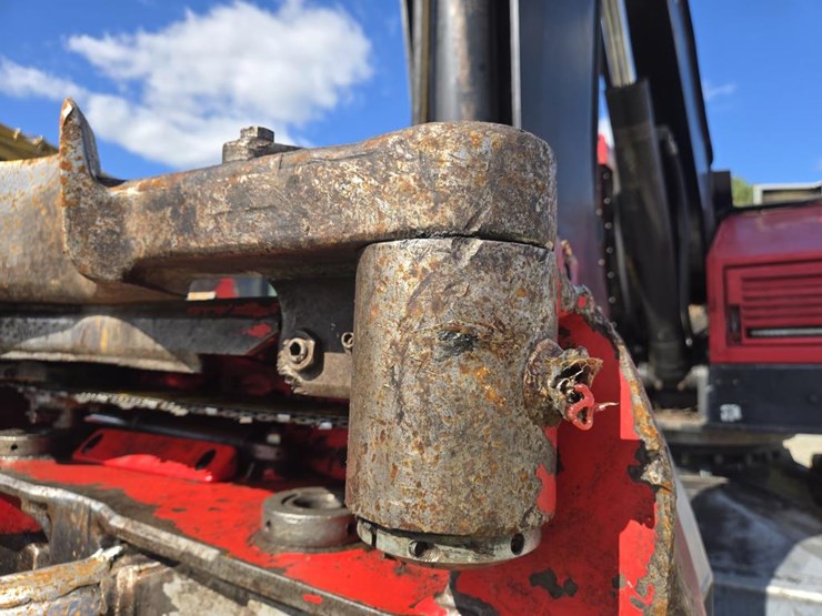 2010-timberpro-tn725b-image-32