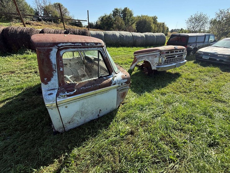 1966-ford-f100-image-2