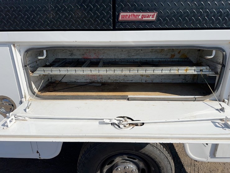 2012-ford-f350-xl-image-13