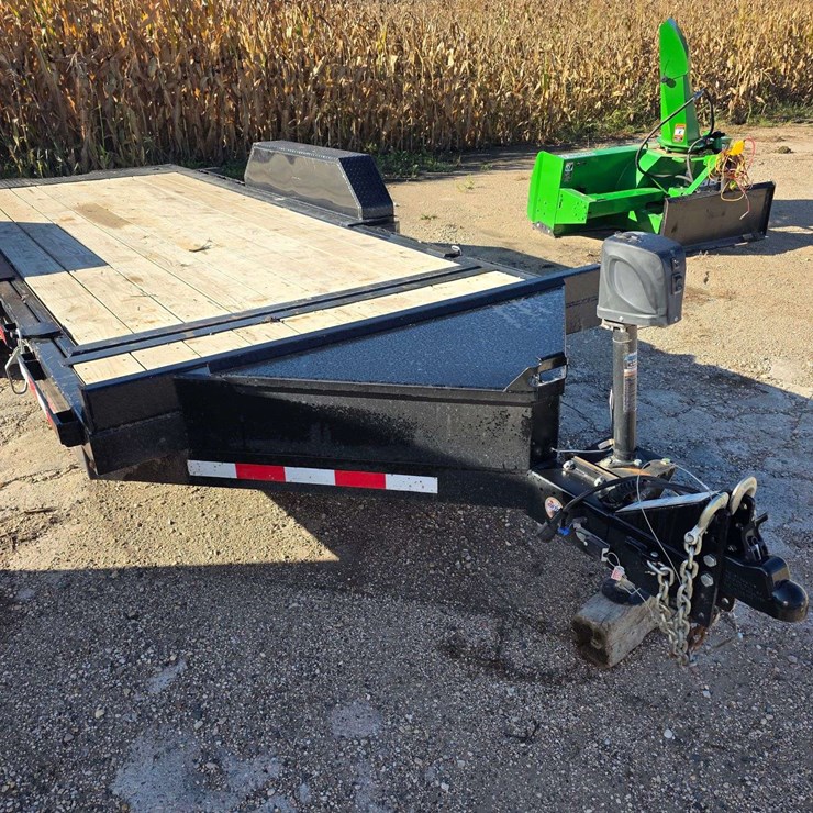 2023 MidSota 18’ Tilt Bed Trailer, 16’ Tilt with 2’ Front, 2 5/16” Ball, Electric Jack (Original Jac