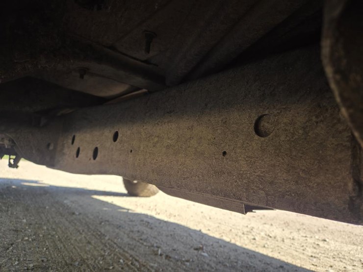 2014-chevrolet-silverado-1500-image-17