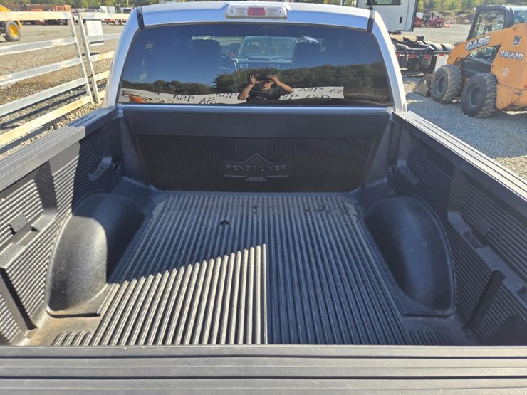 2010-ford-f150-image-18