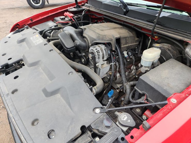 2013-chevrolet-silverado-1500-image-38