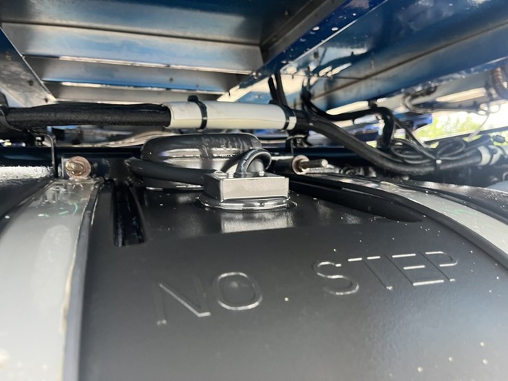 2020-kenworth-t680-image-59