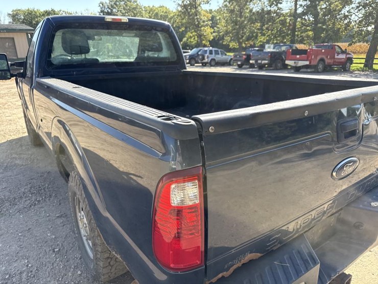 2014-ford-f250-image-19