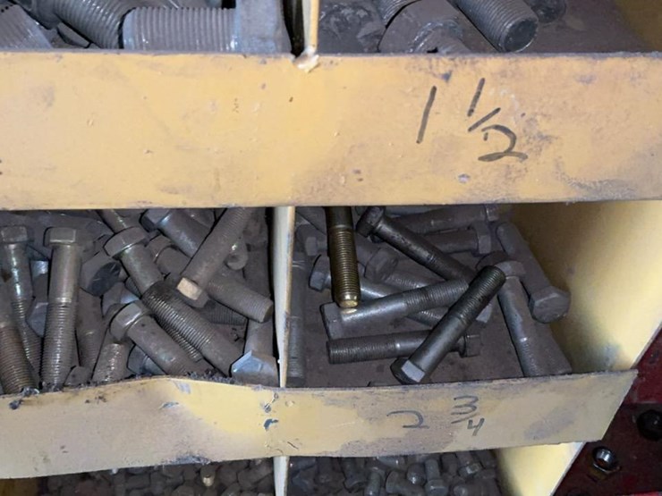 #122-•-nuts-and-bolts-racks-image-129