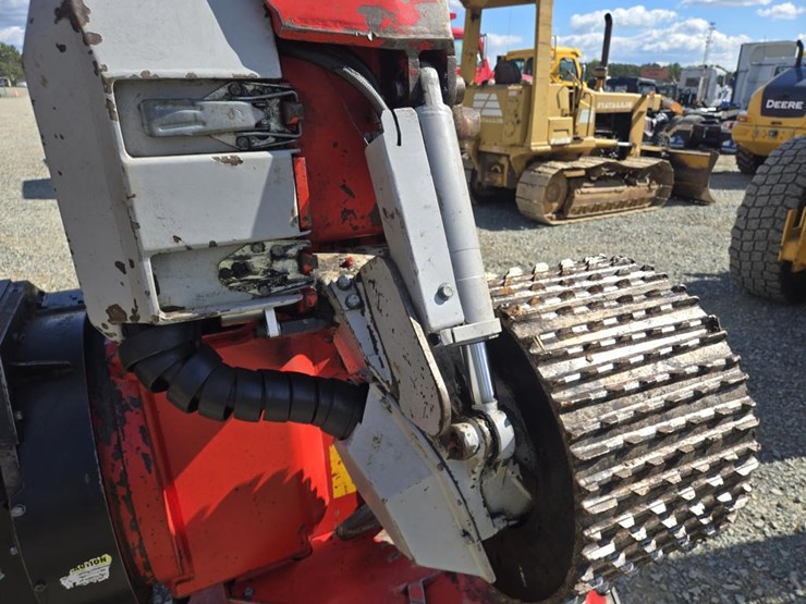 2010-timberpro-tn725b-image-20