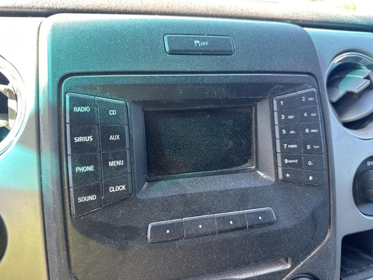 2013-ford-f150-xlt-image-31