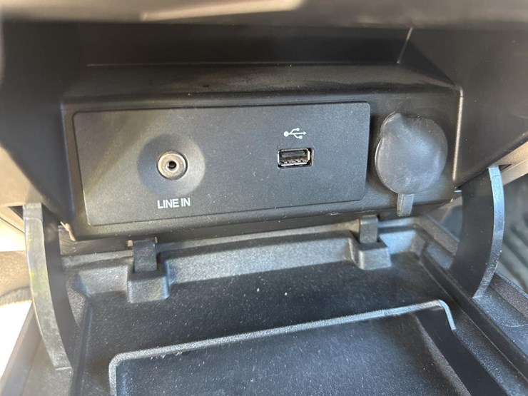 2013-ford-f150-xlt-image-35