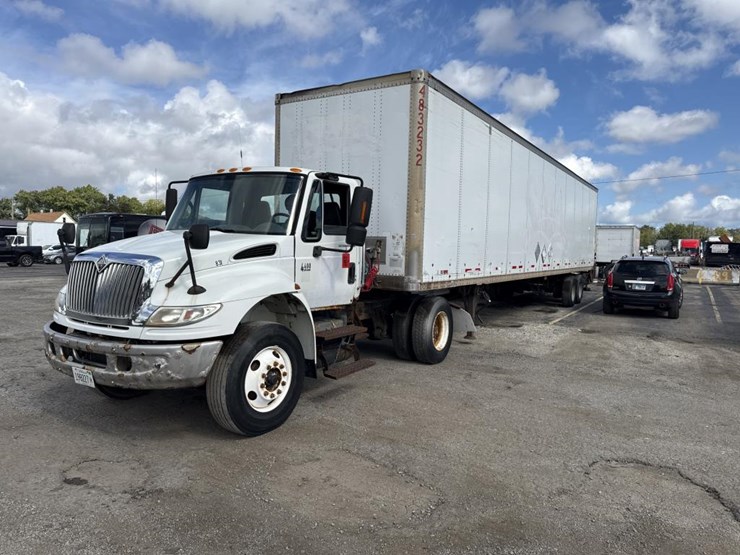 2007-international-durastar-4400-image-1