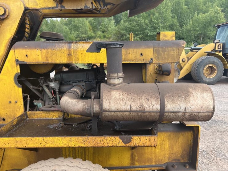 #1800-•-galion-2-stage-crane-truck-image-25