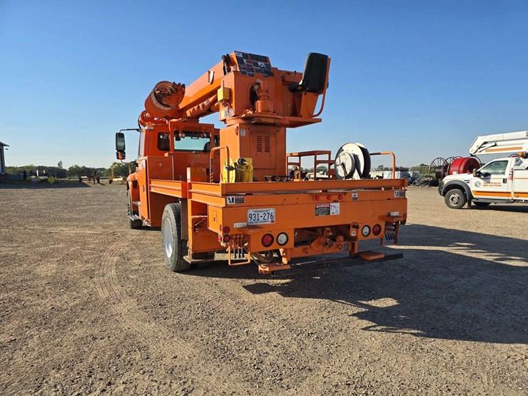 2006-international-durastar-4400-image-16