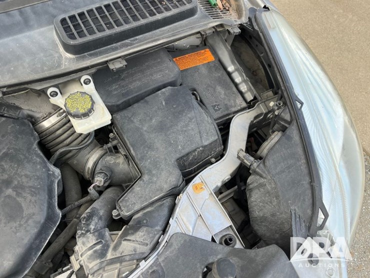 2015-ford-escape-se-image-54