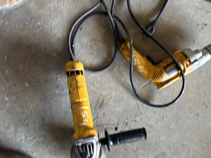 #154-•-dewalt-portable-electric-drill-and-grinder-image-2