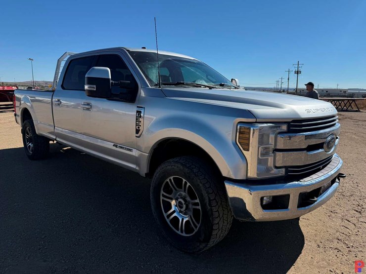 2018-ford-f350-image-2