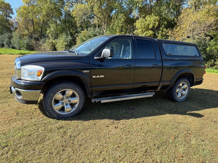 2008-ram-1500-big-horn-image-1