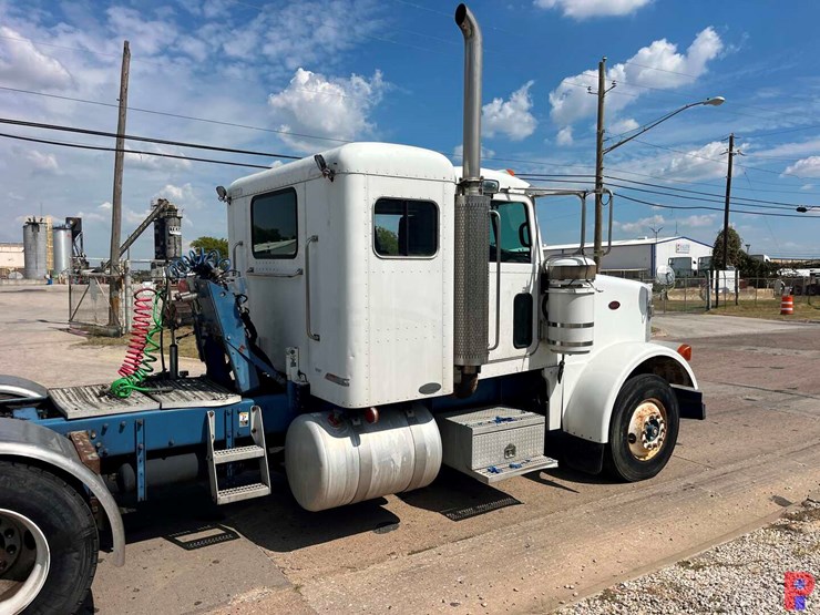 2007-peterbilt-378-image-2